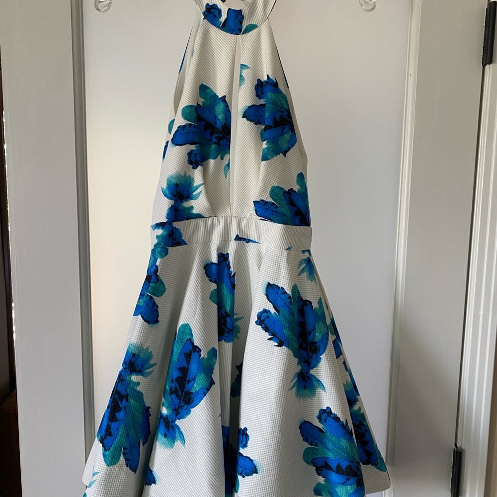 Lulu’s Luxxel Floral Halter Dress in Blue and White